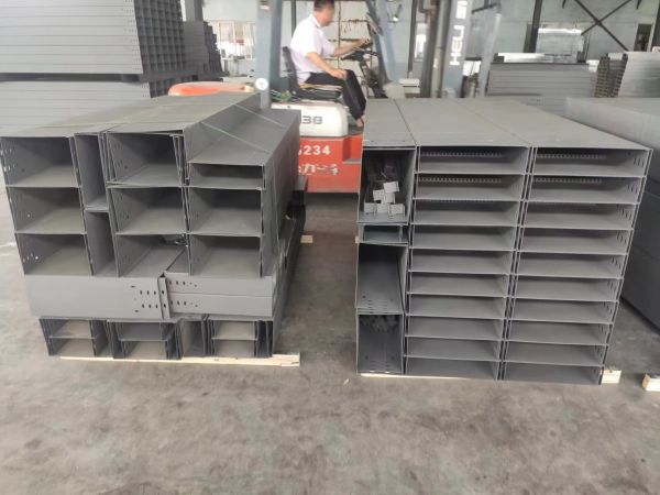 山東防火橋架的應用前景