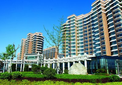 章丘區(qū)山水泉城搭建運(yùn)用電纜橋架案例